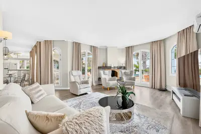 Elegant living room with fireplace